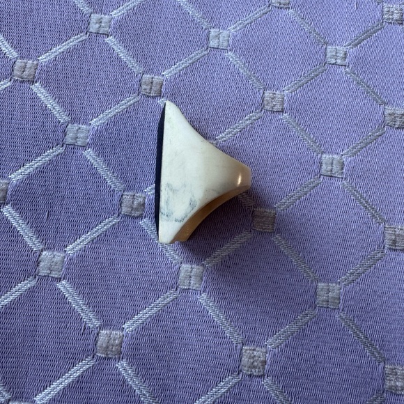 Ring - Picture 4 of 5